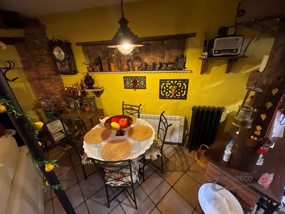 Foto 1 de Casa en venda a Bustillo del Páramo de 2 habitacions amb jardí i calefacció