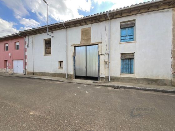 Foto 1 de Casa en venda a Villasabariego de 100 m²