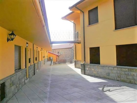 Foto 1 de Garatge en venda a Puebla de Lillo de 27 m²