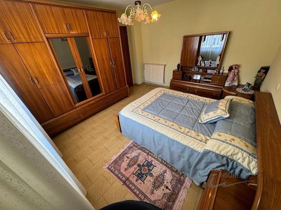 Foto 1 de Casa en venda a Urdiales del Páramo de 6 habitacions amb calefacció