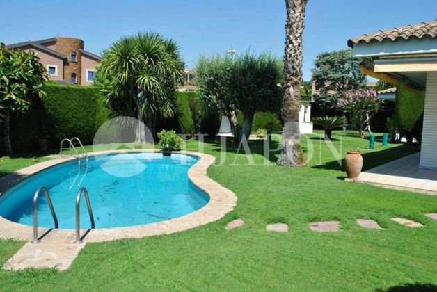 Foto 1 de Xalet en venda a Masnou de 6 habitacions amb terrassa i piscina