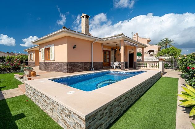 Foto 1 de Chalet en venta en calle Castellitx de 4 habitaciones con terraza y piscina