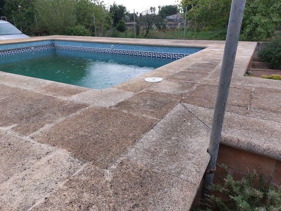 Foto 2 de Casa rural en venda a Zona periurbana de 3 habitacions amb terrassa i piscina