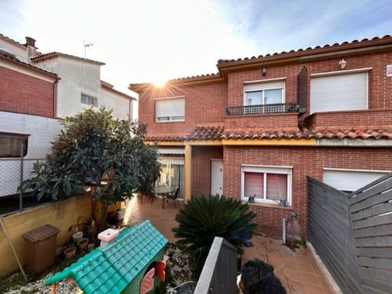 Foto 1 de Venta de casa en avenida Fortalesa de 4 habitaciones con terraza y jardín