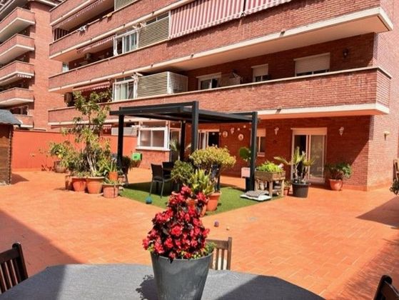 Foto 2 de Piso en venta en calle Murcia de 3 habitaciones con terraza y jardín