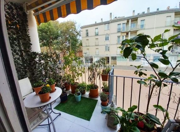 Foto 2 de Pis en venda a Avinguda Catalunya de 3 habitacions amb terrassa i calefacció