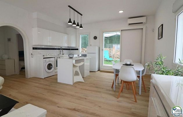 Foto 1 de Casa adossada en venda a Els Grecs - Mas Oliva de 2 habitacions amb terrassa i piscina