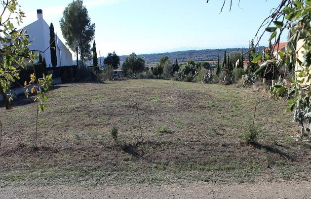 Foto 2 de Venta de terreno en Garriguella de 1000 m²