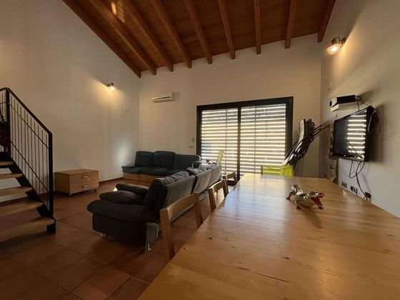 Foto 1 de Casa adosada en venta en calle Empordà de 3 habitaciones con piscina y aire acondicionado