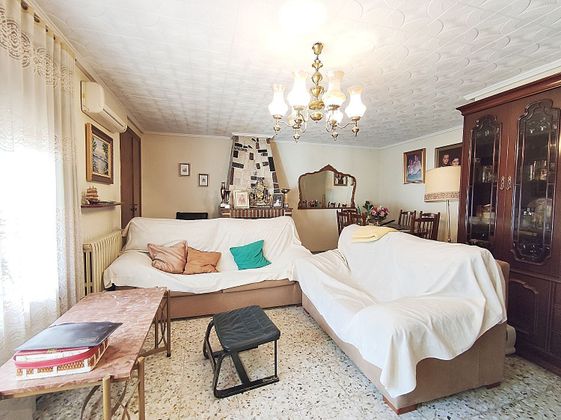 Foto 2 de Piso en venta en Caspe de 3 habitaciones con terraza y garaje