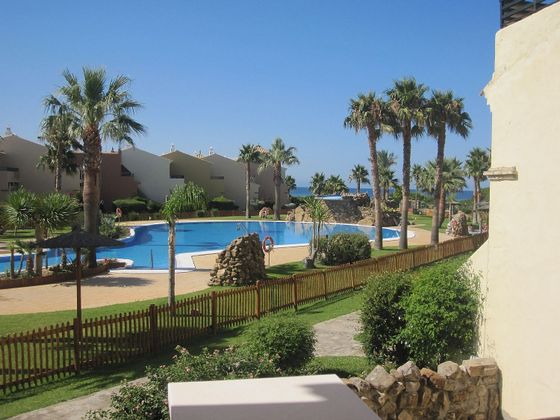 Foto 1 de Alquiler de casa adosada en Tarifa de 4 habitaciones con terraza y piscina