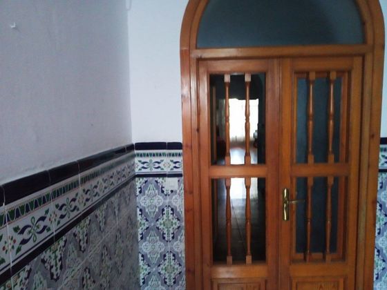 Foto 2 de Casa en venda a Centro - Mérida de 3 habitacions amb terrassa i garatge