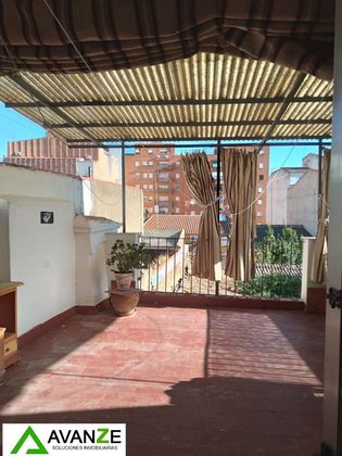 Foto 1 de Casa en venda a Centro - Mérida de 4 habitacions amb terrassa i garatge
