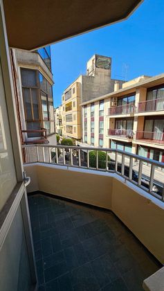 Foto 1 de Piso en venta en calle Del Bisbe Llompart de 4 habitaciones con terraza y balcón