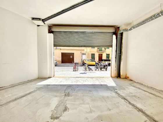 Foto 1 de Alquiler de local en Casc Antic - Nou Cambrils de 185 m²