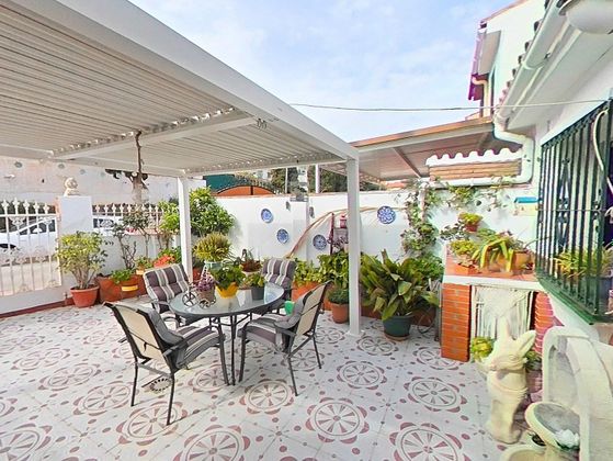 Foto 1 de Casa adossada en venda a Manantiales - Lagar - Cortijo de 3 habitacions amb terrassa i piscina