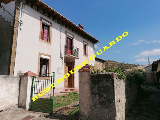 Foto 1 de Casa rural en venda a Santibáñez de la Peña de 4 habitacions amb jardí i calefacció