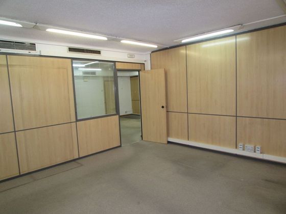 Foto 1 de Oficina en lloguer a Carretas - Huerta de Marzo - La Pajarita amb aire acondicionat i ascensor