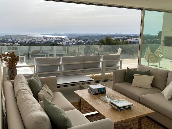 Foto 1 de Xalet en venda a Mercadal (Es) de 5 habitacions amb terrassa i piscina