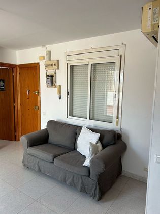 Foto 2 de Venta de ático en Vila de Gràcia de 1 habitación con terraza y aire acondicionado