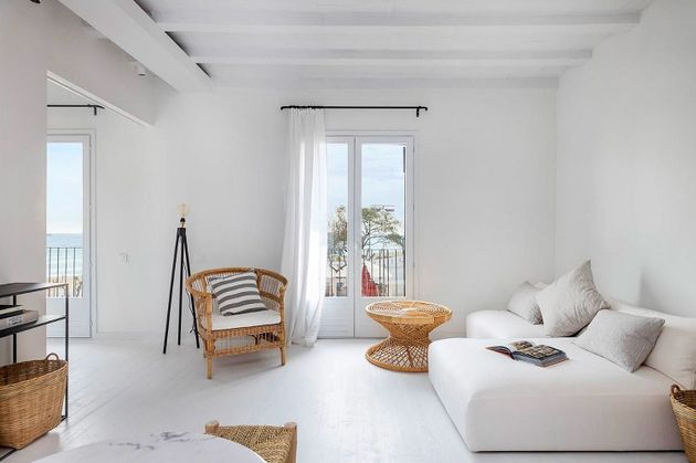 Foto 2 de Casa en venda a La Barceloneta de 2 habitacions amb terrassa i balcó