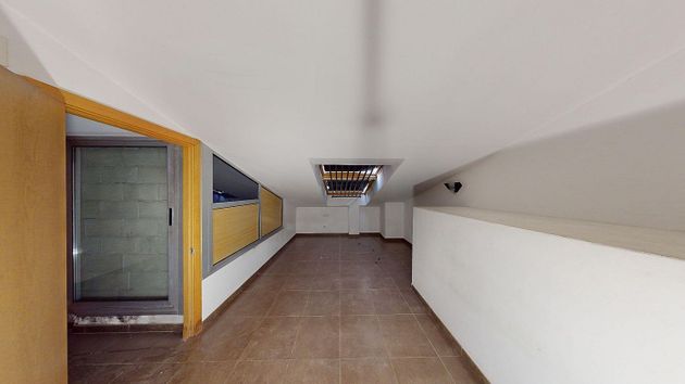 Foto 2 de Dúplex en venda a Zona Mercat de 3 habitacions amb terrassa i ascensor