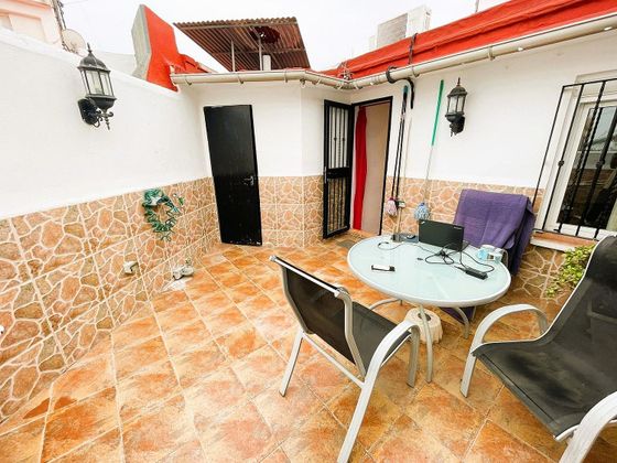 Foto 2 de Àtic en venda a Arrancapins de 3 habitacions amb terrassa i aire acondicionat