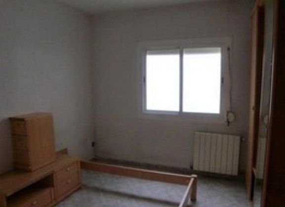 Foto 2 de Piso en venta en El Raval - Safaretjos de 2 habitaciones y 54 m²
