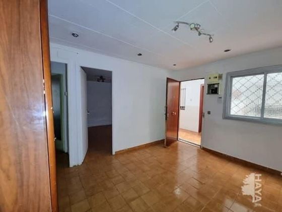 Foto 2 de Venta de piso en Almeda - El Corte Inglés de 5 habitaciones con terraza y balcón