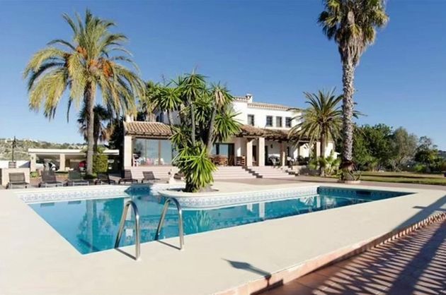 Foto 1 de Xalet en venda a Benissa de 6 habitacions amb terrassa i piscina