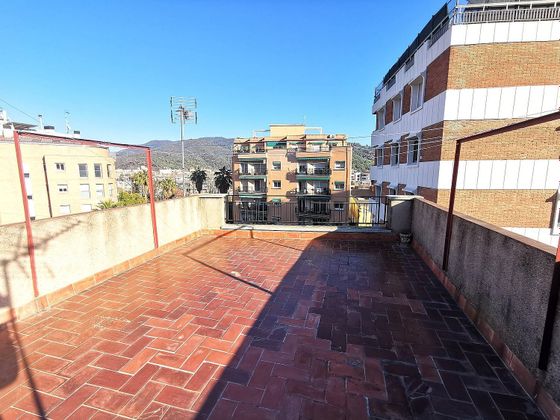Foto 1 de Casa adossada en venda a Montcada Centre - La Ribera de 5 habitacions amb terrassa i garatge