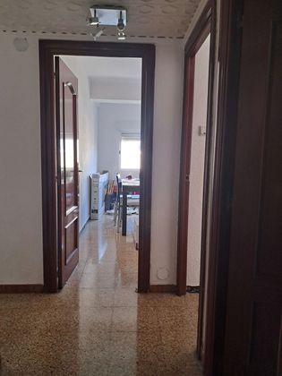 Foto 2 de Piso en alquiler en Las Fuentes de 2 habitaciones con aire acondicionado y calefacción