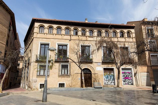 Foto 1 de Pis en venda a plaza De Ignacio Jordán Asso de 3 habitacions amb terrassa i garatge