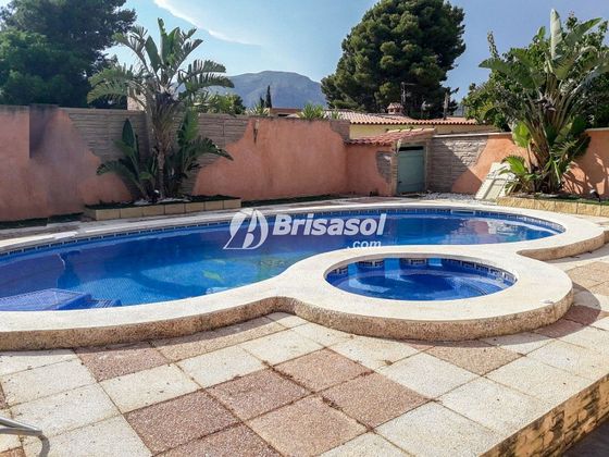 Foto 2 de Xalet en venda a Casalot de 6 habitacions amb terrassa i piscina