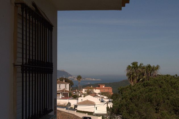 Foto 2 de Venta de chalet en San García de 7 habitaciones con terraza
