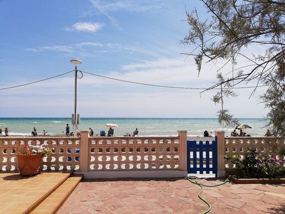 Foto 1 de Xalet en lloguer a Moncófar playa de 4 habitacions amb terrassa i jardí