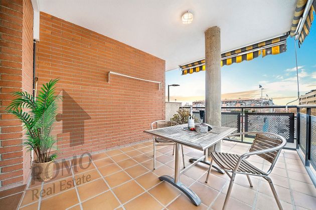 Foto 2 de Piso en venta en Centre - Castellar del Vallès de 4 habitaciones con terraza y garaje