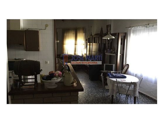 Foto 1 de Venta de casa en Polinyà de Xúquer de 3 habitaciones con terraza