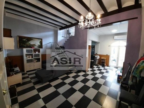 Foto 1 de Casa adossada en venda a calle Purisima de 4 habitacions amb terrassa i garatge