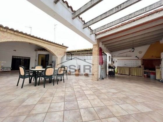 Foto 1 de Pis en venda a calle Camil Dolz de 6 habitacions amb terrassa i jardí