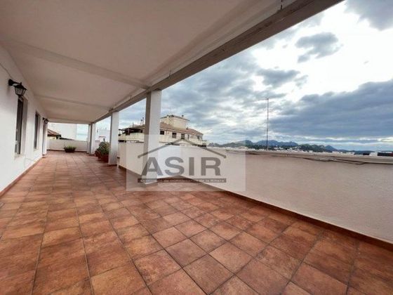 Foto 1 de Pis en venda a plaza Generalitat de 3 habitacions amb terrassa i aire acondicionat