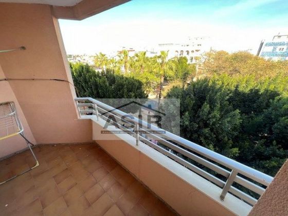 Foto 1 de Venta de piso en plaza De la Ribera de 3 habitaciones con balcón y aire acondicionado