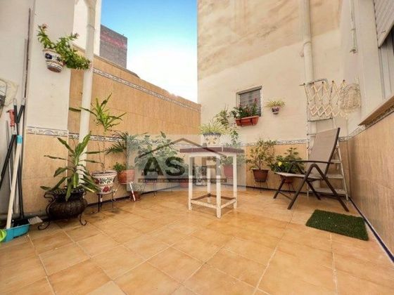 Foto 1 de Pis en venda a calle Santa Catalina de 3 habitacions amb terrassa i balcó