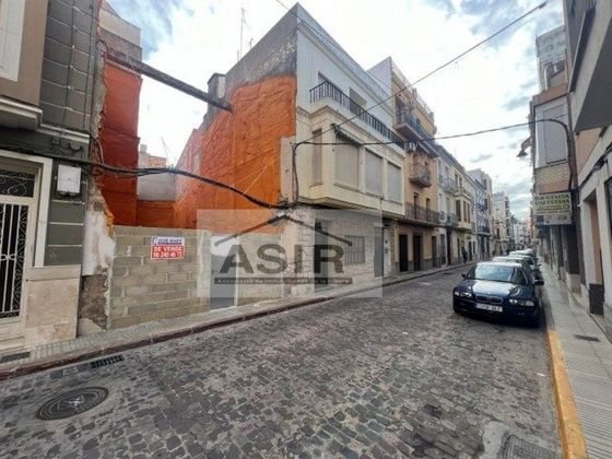 Foto 2 de Casa adosada en venta en calle Benito Pérez Galdós de 5 habitaciones con terraza y aire acondicionado