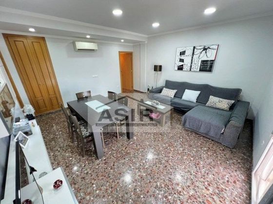 Foto 2 de Venta de piso en calle Caligraf Antoni Sanchi de 3 habitaciones con garaje y aire acondicionado