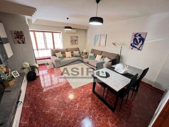 Foto 2 de Casa en venta en calle De Severo Ochoa de 4 habitaciones con terraza y garaje