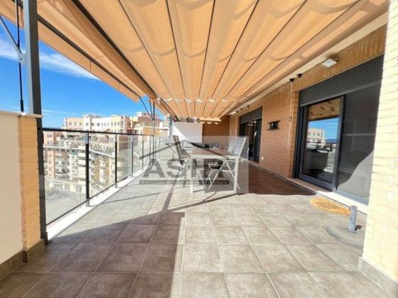 Foto 2 de Dúplex en venta en plaza Cartonajes de 3 habitaciones con terraza y garaje