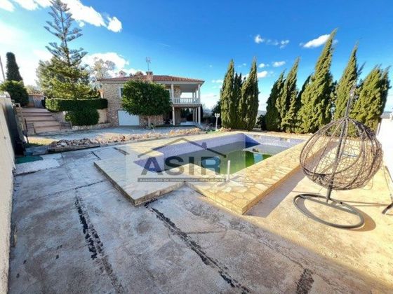 Foto 1 de Xalet en venda a urbanización San Cristóbal de 6 habitacions amb terrassa i piscina