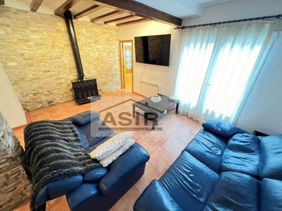 Foto 2 de Casa adosada en venta en calle Ribera Alta de 3 habitaciones con terraza y garaje