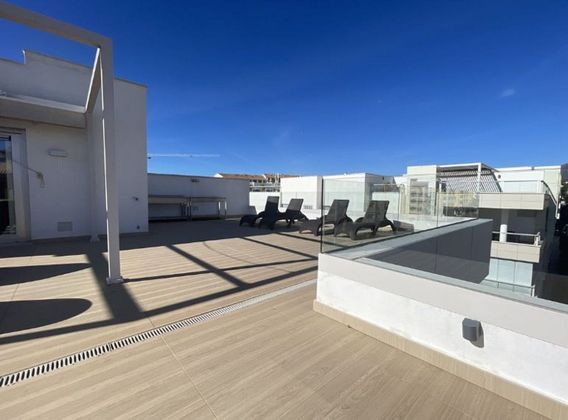 Foto 2 de Àtic en venda a Nueva Alcántara de 3 habitacions amb terrassa i piscina